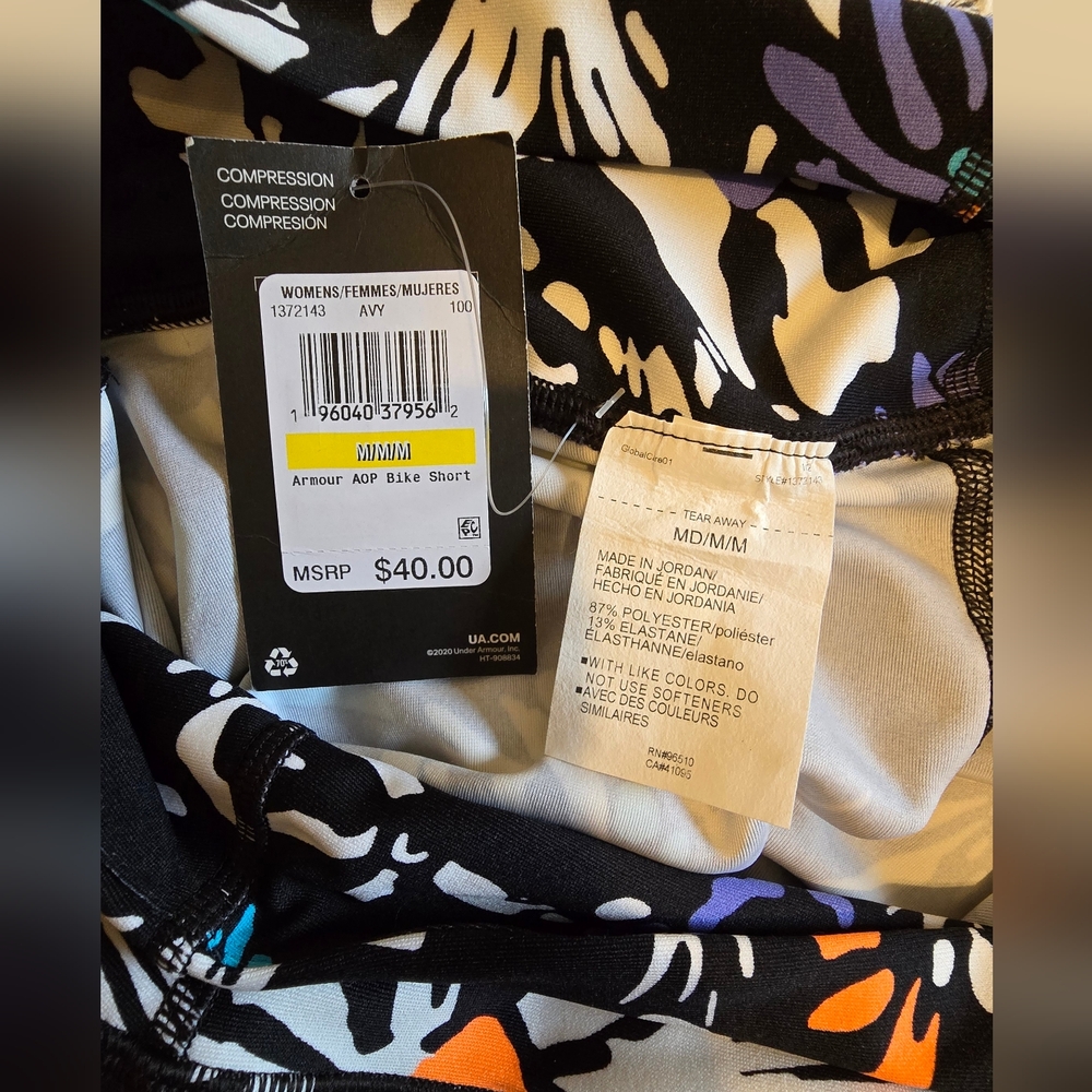 Running/bikeing Shorts - Medium Womens Under Armour - Picture 4 of 4